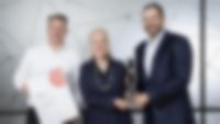 Matthias Gronstedt, Managing Director HHLA Sky, Angela Titzrath, CEO HHLA, and Lars Neumann, Director Logistics HHLA, are pleased about the Red Dot Award.